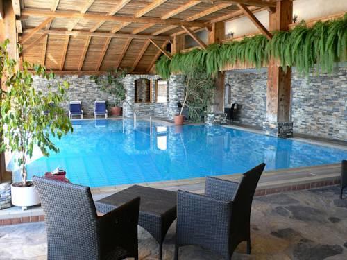 Apartment 24 Hotel Etrier Pool & Spa Crans-Montana Exteriör bild
